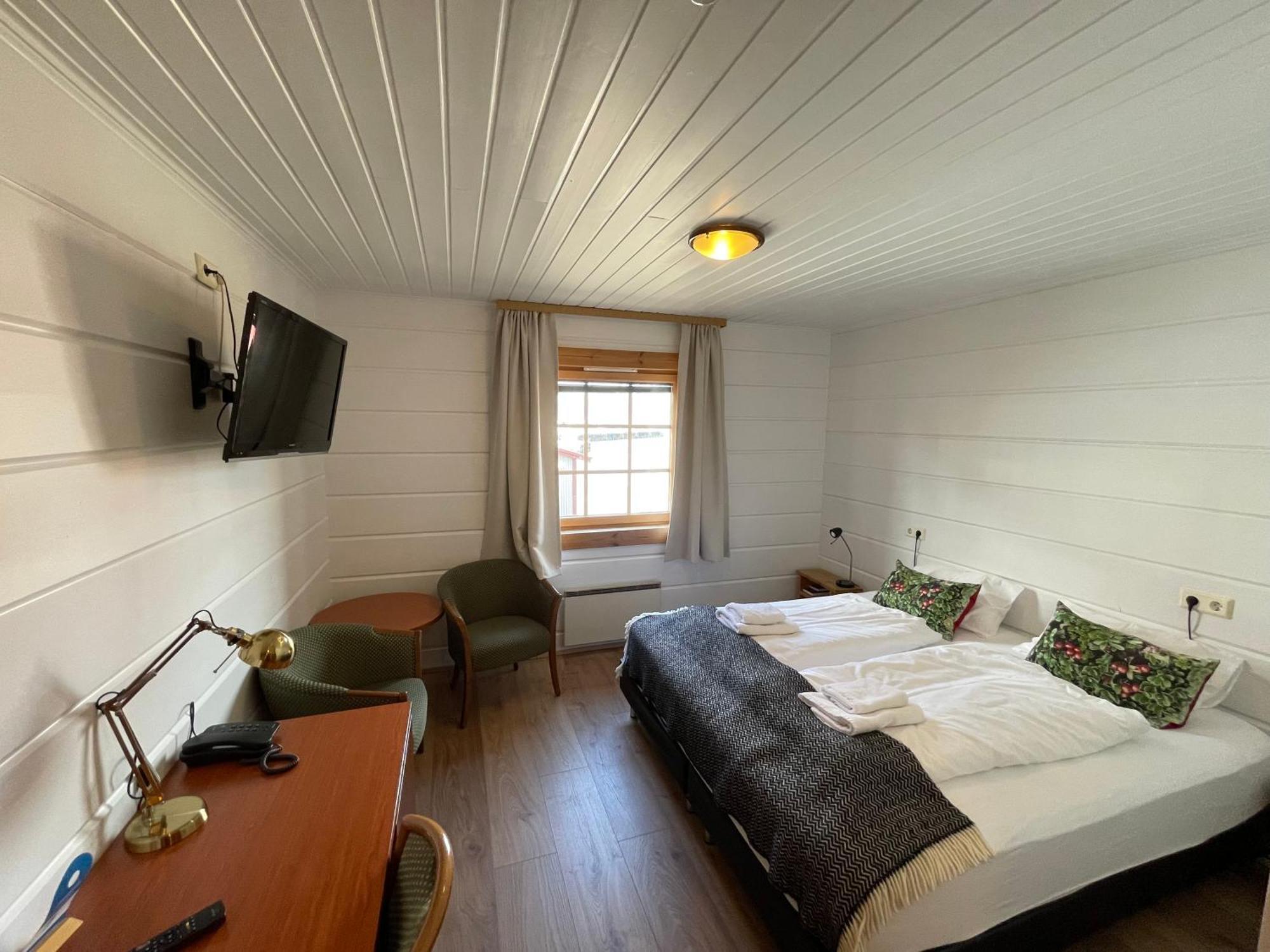 Hotel Framtid Djupivogur Bagian luar foto